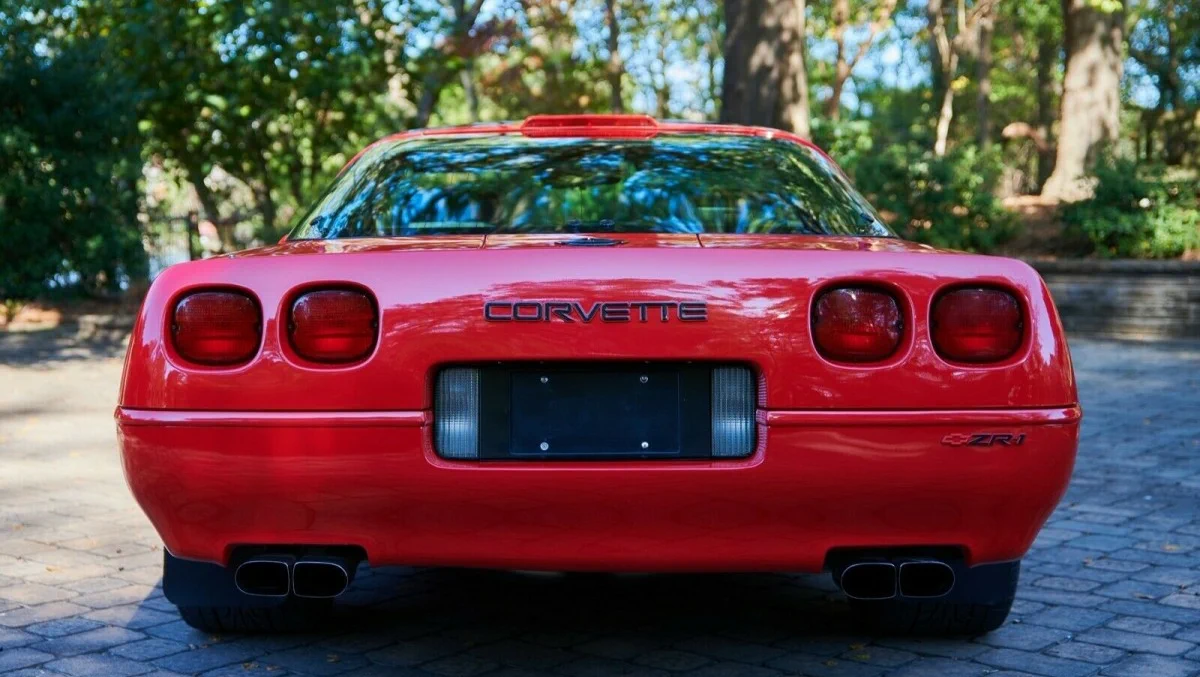 Click to Enlarge-Esc to Close Corvette Generations/C4/C4 1992 Red ZR1 rear.webp
